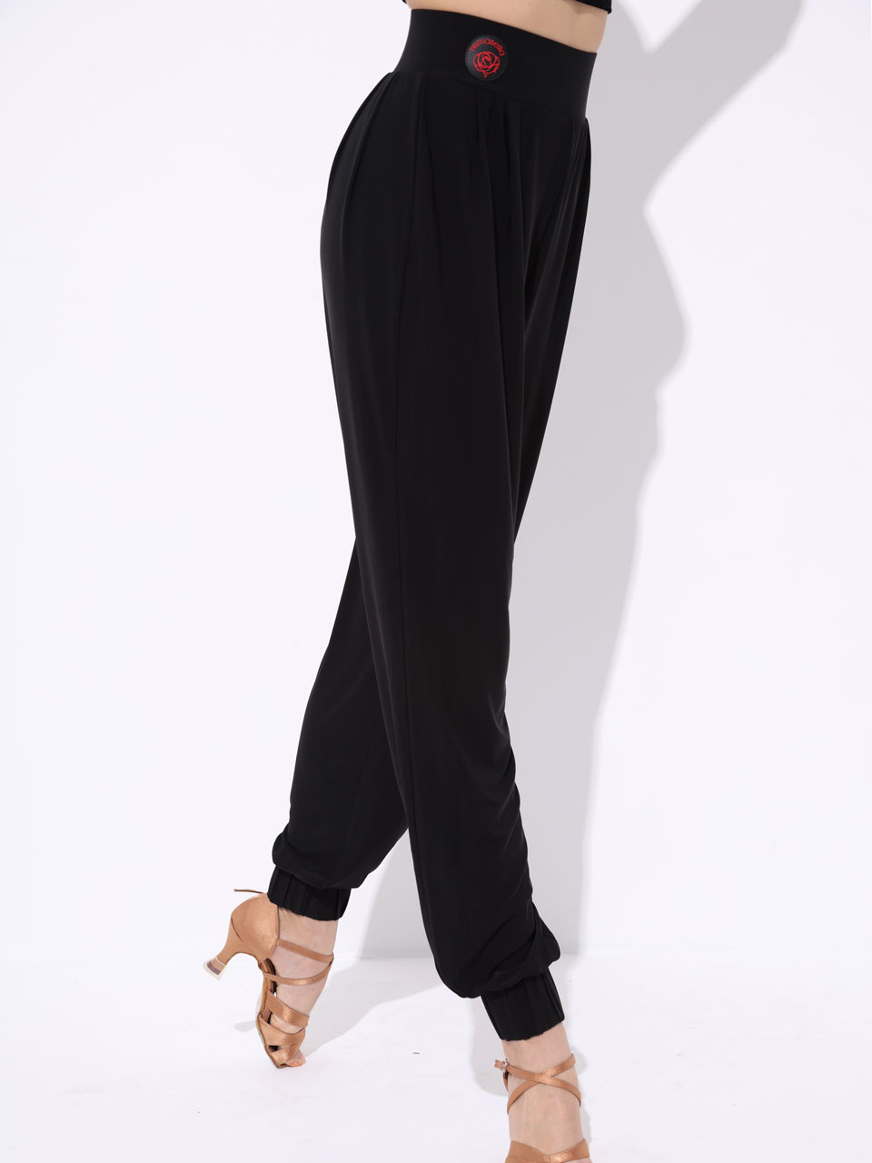 Комплект (брюки Classic Latin+топ Velvet) для бальных танцев, цвет Черный 